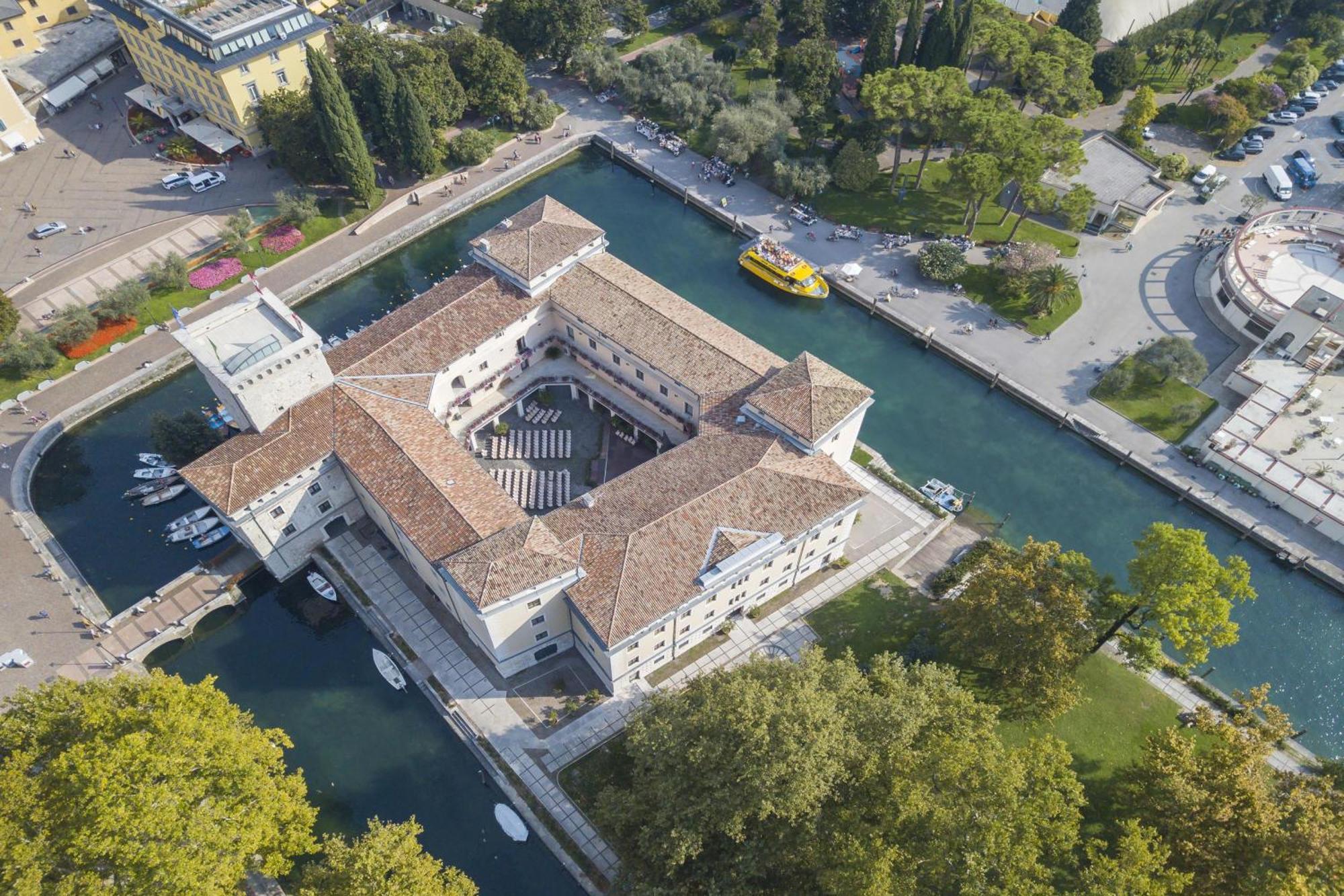 Residenza Lago D'Argento - Happy Rentals Рива-дель-Гарда Экстерьер фото