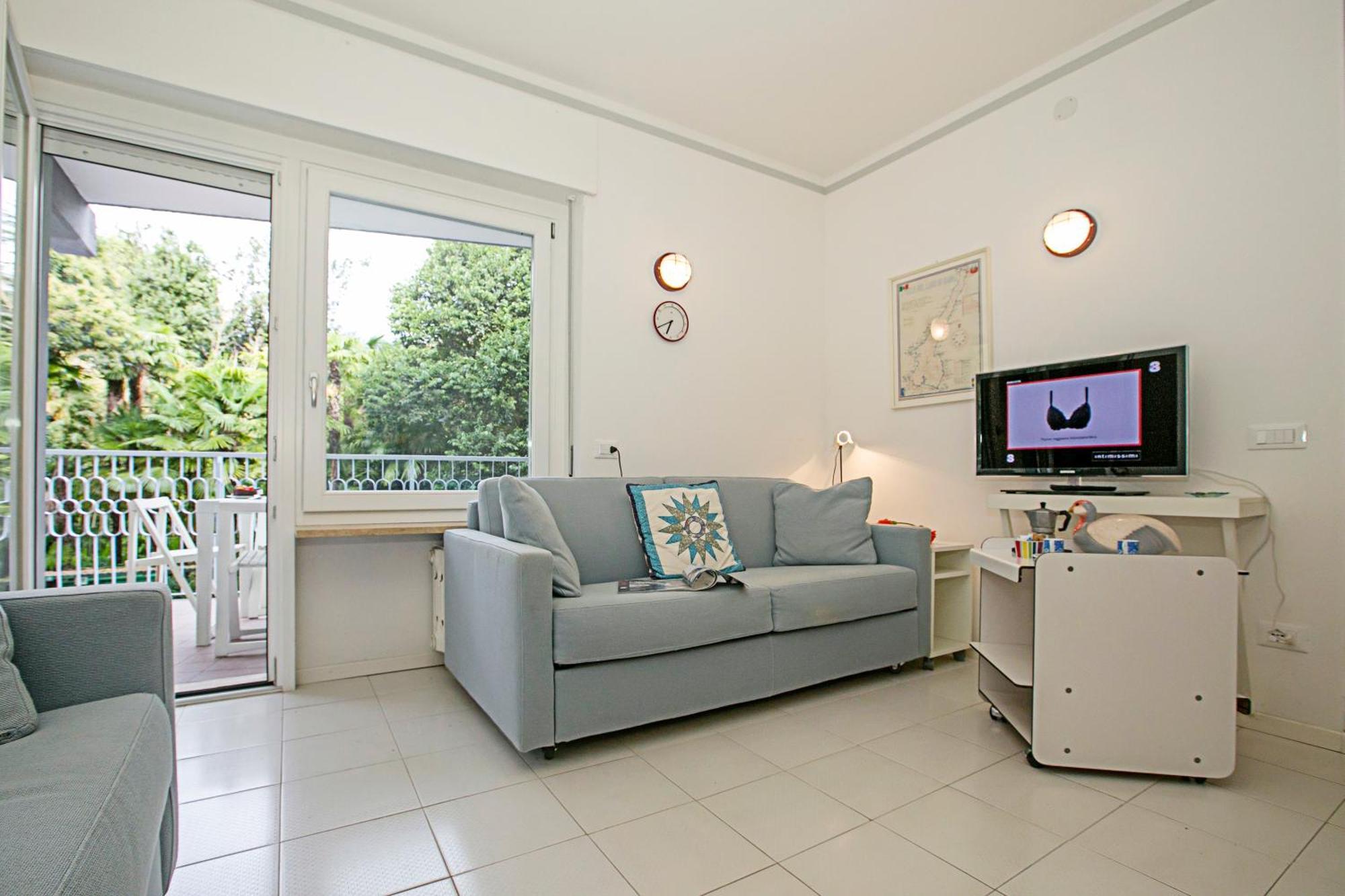 Residenza Lago D'Argento - Happy Rentals Рива-дель-Гарда Экстерьер фото