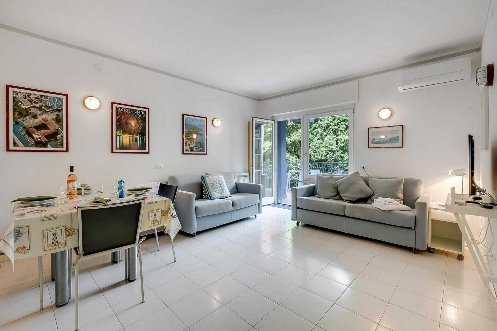 Residenza Lago D'Argento - Happy Rentals Рива-дель-Гарда Экстерьер фото